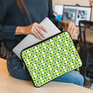 Blattmuster, Muster aus Blättern, grüne Blätter Laptopschutzhülle