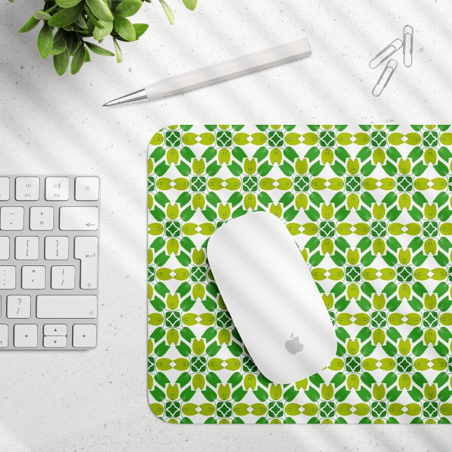 Blattmuster, Muster aus Blättern, grüne Blätter Mousepad (Von Creator hochgeladen)