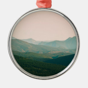 Blau durch die Berge Ornament Aus Metall