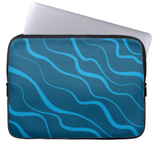 Blau, einfach, modern, coole Wellenabstraktion Laptopschutzhülle