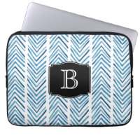 Blau gestrichene Chevrons Muster mit Monogramm