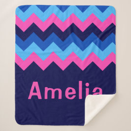 Blau-rosa-Zickzack-Monogramm-Mittlere Sherpa-Blank Sherpadecke