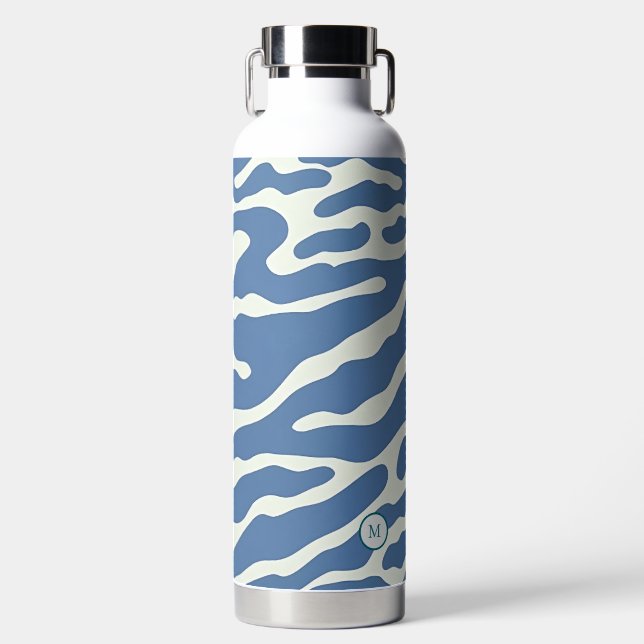 Blau und Creme Modernes Abstraktes Wavy Lines Must Trinkflasche (Vorderseite)