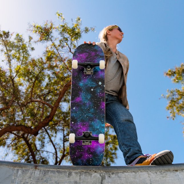 Blau und Lila Galaxie Kosmisch Skateboard (Außenbereich 1)