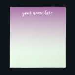 Blau und Lila Ombre Personalisiert Notepad Notizblock<br><div class="desc">Blau und Lila Ombre Personalisiert Notepad</div>