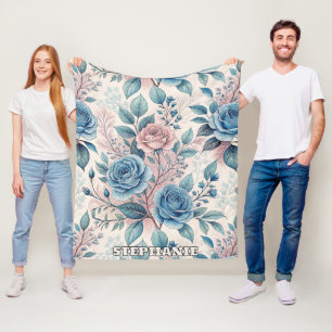 Blau- und rosa Rosenmuster auf Weich-Pinkisch-Weiß Fleecedecke