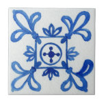 Blau und Weiß Gemusterte Wasserfarbe Mittelmeer Fliese<br><div class="desc">Fügen Sie Ihrer Zuhause eine Touch mediterranen Charme hinzu mit unserer Gemusterten Blue & White Aquarell Mediterrane Keramik Tile! Diese atemberaubende Kachel ist in einem klassischen Aquarellmuster gefertigt und weist ein blau-weißes Muster auf, das sorgfältig handgemalt und sorgfältig digitalisiert wurde. Es ist der perfekte Weg, um Ihrem Backsplash Stil und...</div>