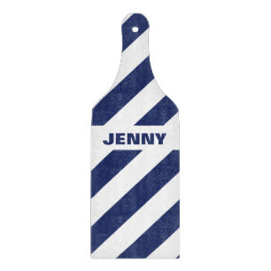 blau und weiß gestreift schneidebrett