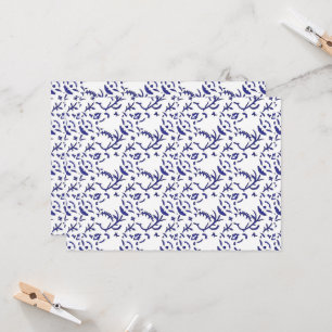 Blau-weiß verpacktes Papier mit grafischer Darstel Einladung