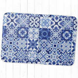Blau-weiße Fliesenmuster Aquarell Badematte