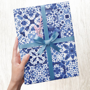 Blau-weiße Fliesenmuster Aquarell Geschenkpapier