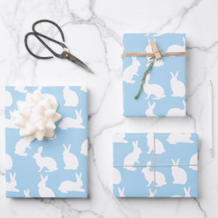 Blau-weißes Muster mit süßen Osterhasen Geschenkpapier Set