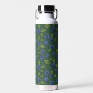 Blaubeeren auf dunkelgrün trinkflasche