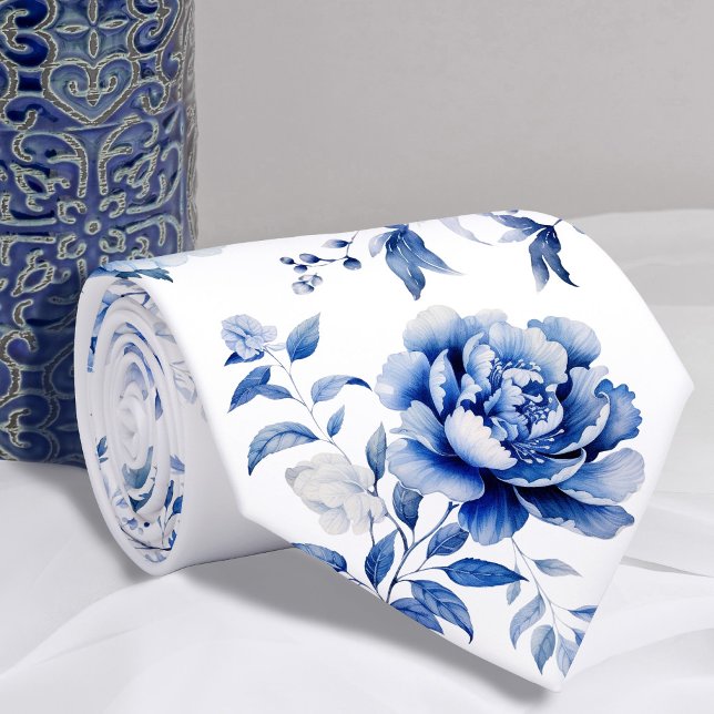 Blaublumen Krawatte (Von Creator hochgeladen)