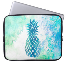 Blaue Ananas auf Aquarellspritze Laptopschutzhülle