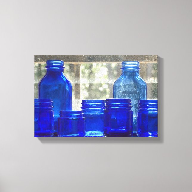 Blaue antike Glasflaschen (Canvas Print) Leinwanddruck (Vorderseite)