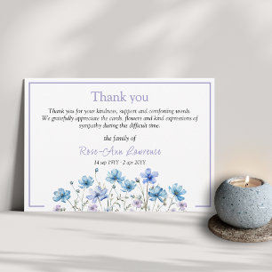 Blaue Aquarell-Blumenwiese Blumen Beerdigung Dankeskarte