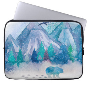 Blaue Aquarell-Winterberg-Landschaftskunst Laptopschutzhülle