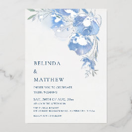 Blaue Aquarellblumen Weiße Silber Folieneinladung