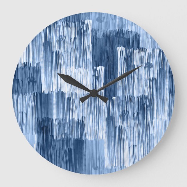 Blaue Aquarellstreifen: Geometrisches Muster Große Wanduhr (Vorderseite)
