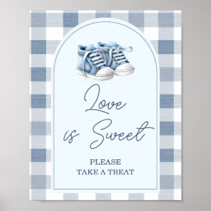Blaue Babyschuhe Gingham-Baby-Party Love is Sweet Poster