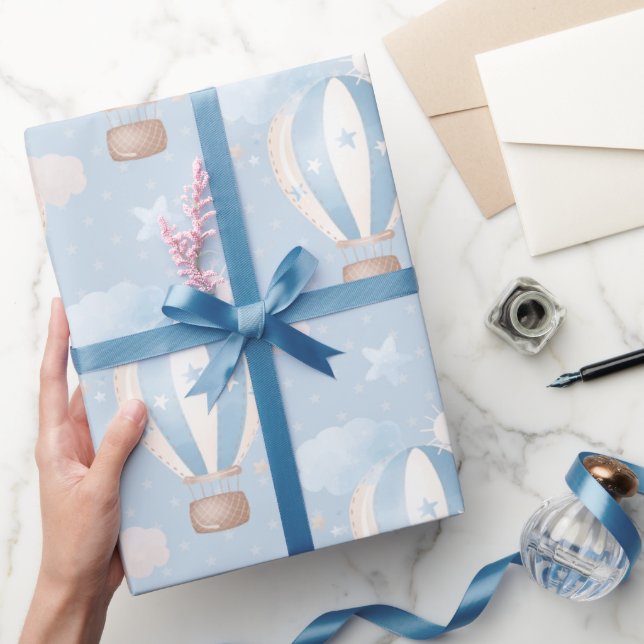 Blaue Balloons Muster Geschenkpapier (Schenken)