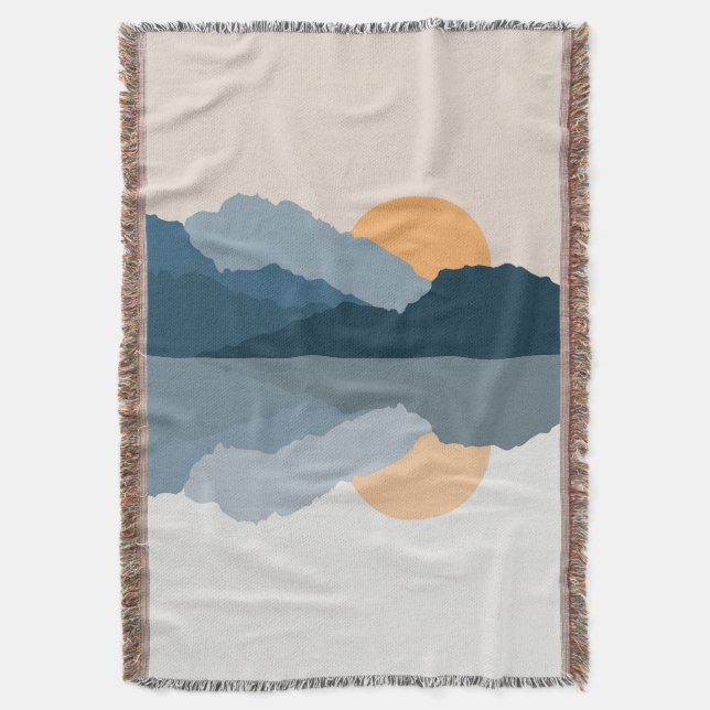 Blaue Berge reflektiert im See Decke (Vorderseite Vertikal)