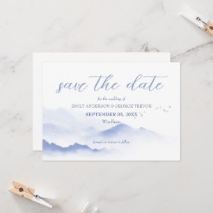 Blaue Berge und Vögel Hochzeit speichern das Datum Einladung