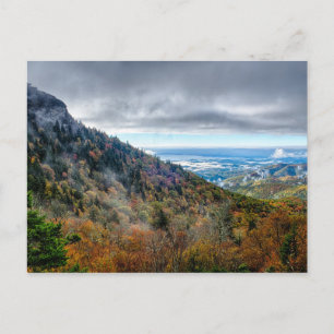 Blaue Bergkette rauchende Berge Parkplatz nördlich Postkarte