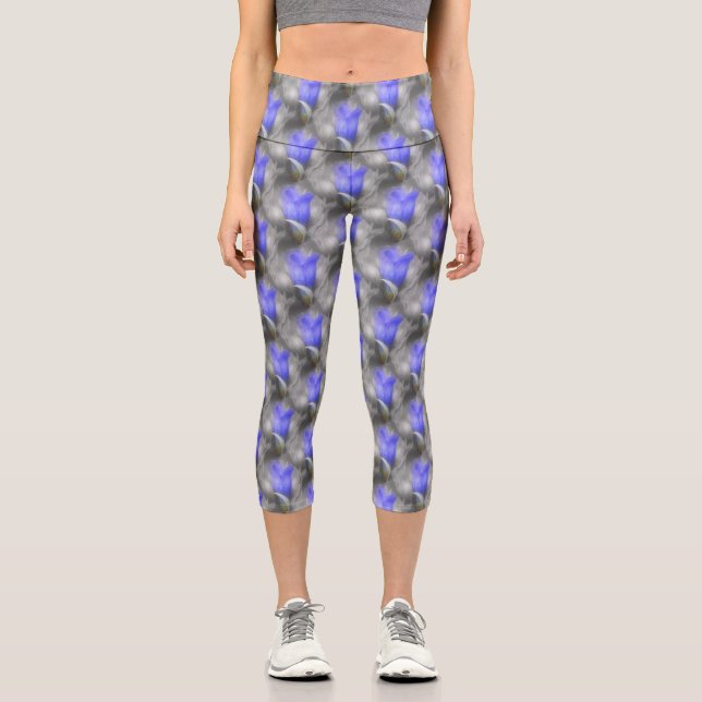 Blaue Blume Naturmuster Capri Leggings (Vorderseite)