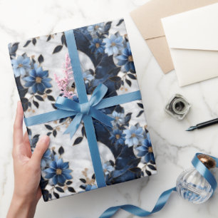 Blaue Blumen auf Marmor Geschenkpapier