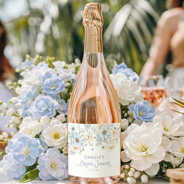 Blaue Blumen Hochzeitsdusche (Blue Garden Bridal Shower Wine Label)