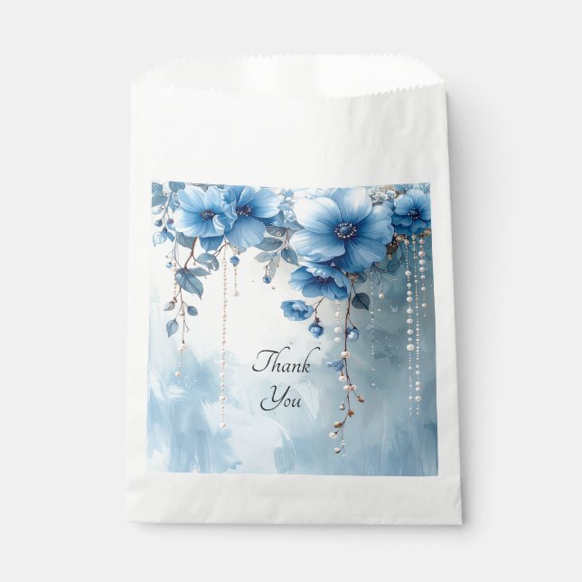 Blaue Blumen und Perlen Geschenktüte Geschenktütchen (Vorderseite)