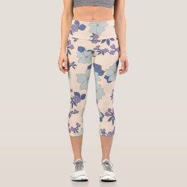 Blaue Blumen, violette Blumen, Blumenmuster Capri Leggings