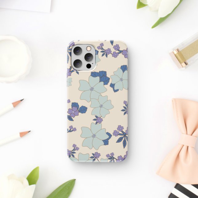 Blaue Blumen, violette Blumen, Blumenmuster Case-Mate iPhone Hülle (Von Creator hochgeladen)