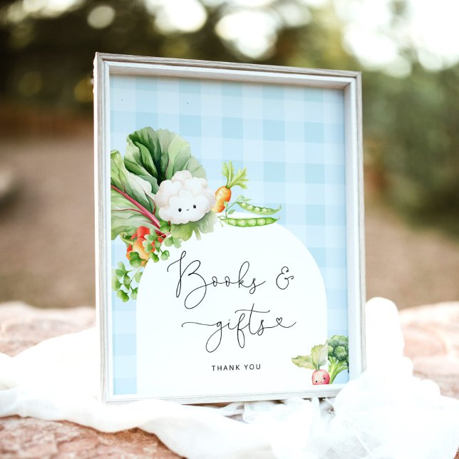 Blaue Bücher und Geschenke aus lokalem Gemüse Poster (Von Creator hochgeladen)