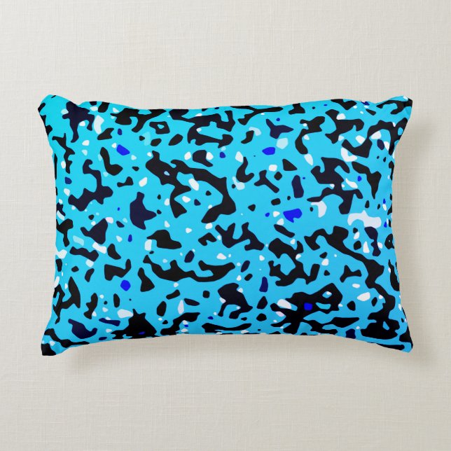 Blaue Camouflage Abstraktes Muster Dekokissen (Vorderseite)