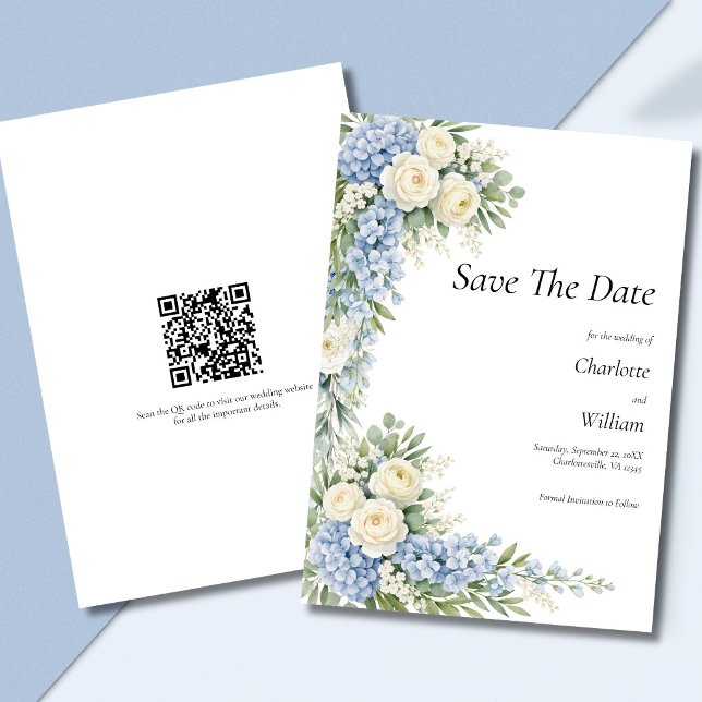 Blaue Creme-Blumen Hochzeit Termin merken QR-Code Einladung (Blue cream white watercolor florals Wedding Save the date Card with QR code on back)