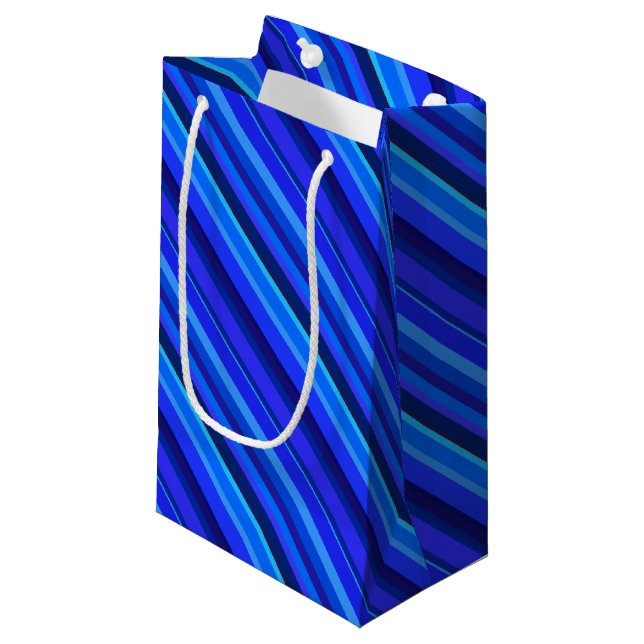 Blaue Diagonalstreifen Kleine Geschenktüte (Vorderseite Schrägansicht)