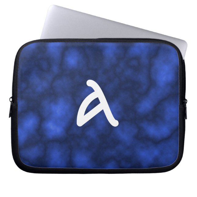 Blaue Flamme Laptopschutzhülle (Vorderseite)