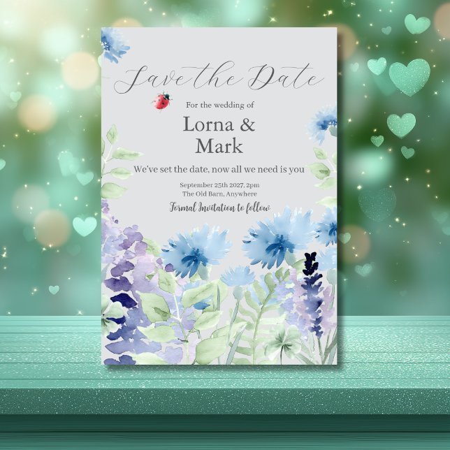 Blaue & Flieder Blumen "Save The Date"-Karte Save The Date (Von Creator hochgeladen)