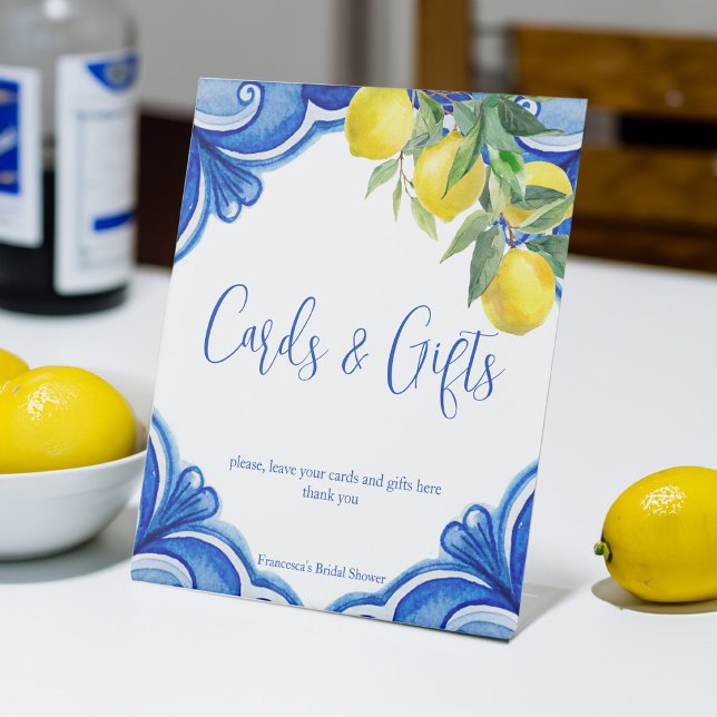 Blaue Fliesen Zitronen, das sind mehr Brautparty G Sockelschild (Blue tiles lemons that's amore bridal shower gifts and cards table pedestal sign personalized decor)