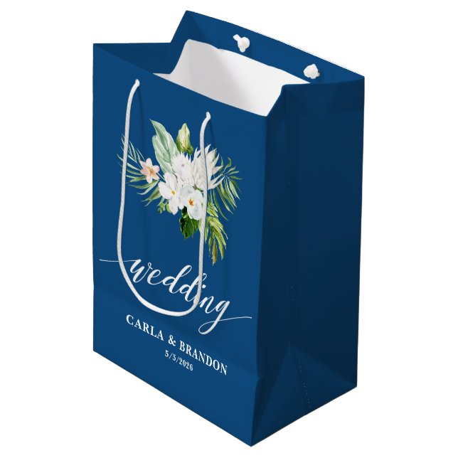 Blaue Florale Hochzeit Mittlere Geschenktüte (Vorderseite Schrägansicht)