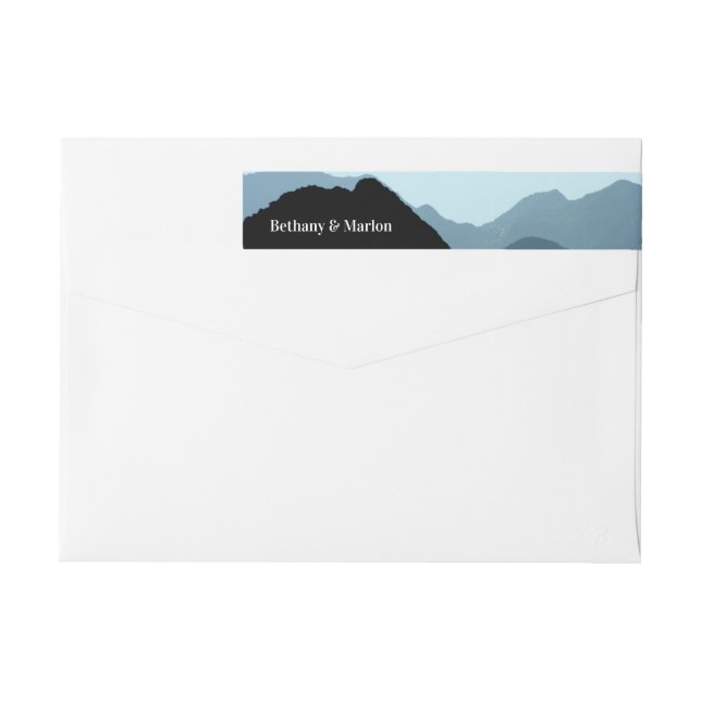 Blaue Gebirgskette, rustikale Hochzeit (Rückseite)