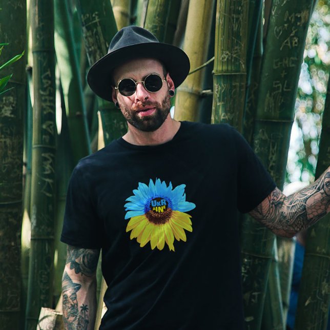 Blaue gelbe Flagge der Ukraine T-Shirt (Von Creator hochgeladen)