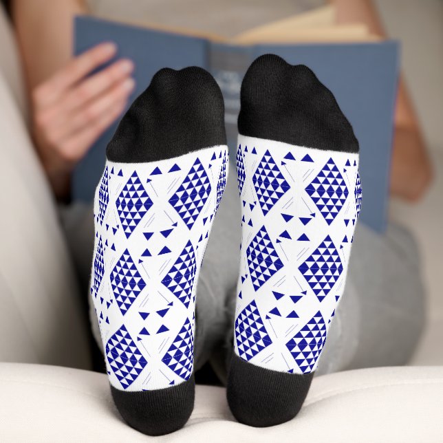 Blaue geometrische Dreiecke Socken (Unterseite)