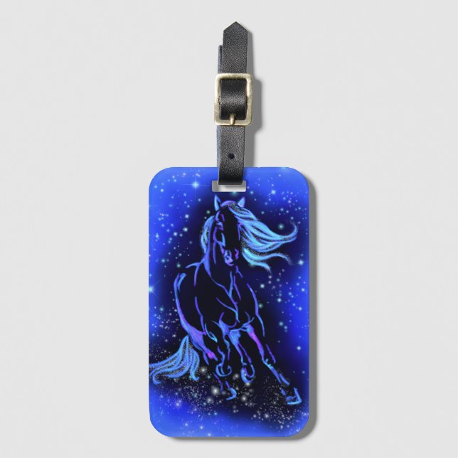 Blaue Gepäckmarke Pferd läuft in der frühen Nacht Gepäckanhänger (Vorderseite Vertikal)