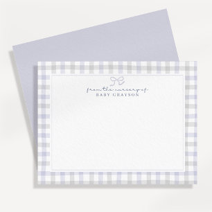 Blaue Gingham-Babyzimmer-Notizkarte für Jungen Ankündigung