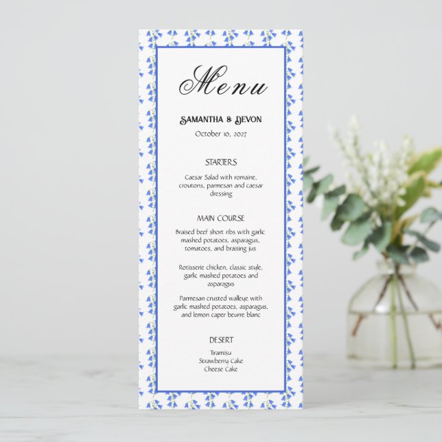 Blaue Glocken Hochzeit Menükarte (Stehend Vorderseite)