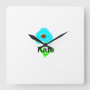Blaue grüne Aquarellfarbe fügt dem Text einen eige Quadratische Wanduhr